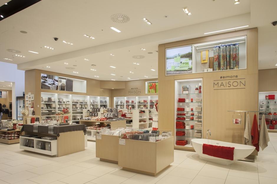 Maison Simons — Commercial fit-out